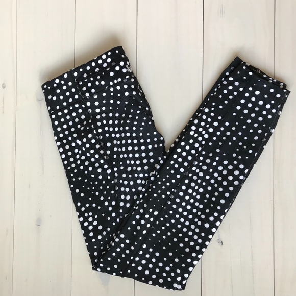 Under Armour Pants - Under Armour All Season Gear Fitted Leggings Large